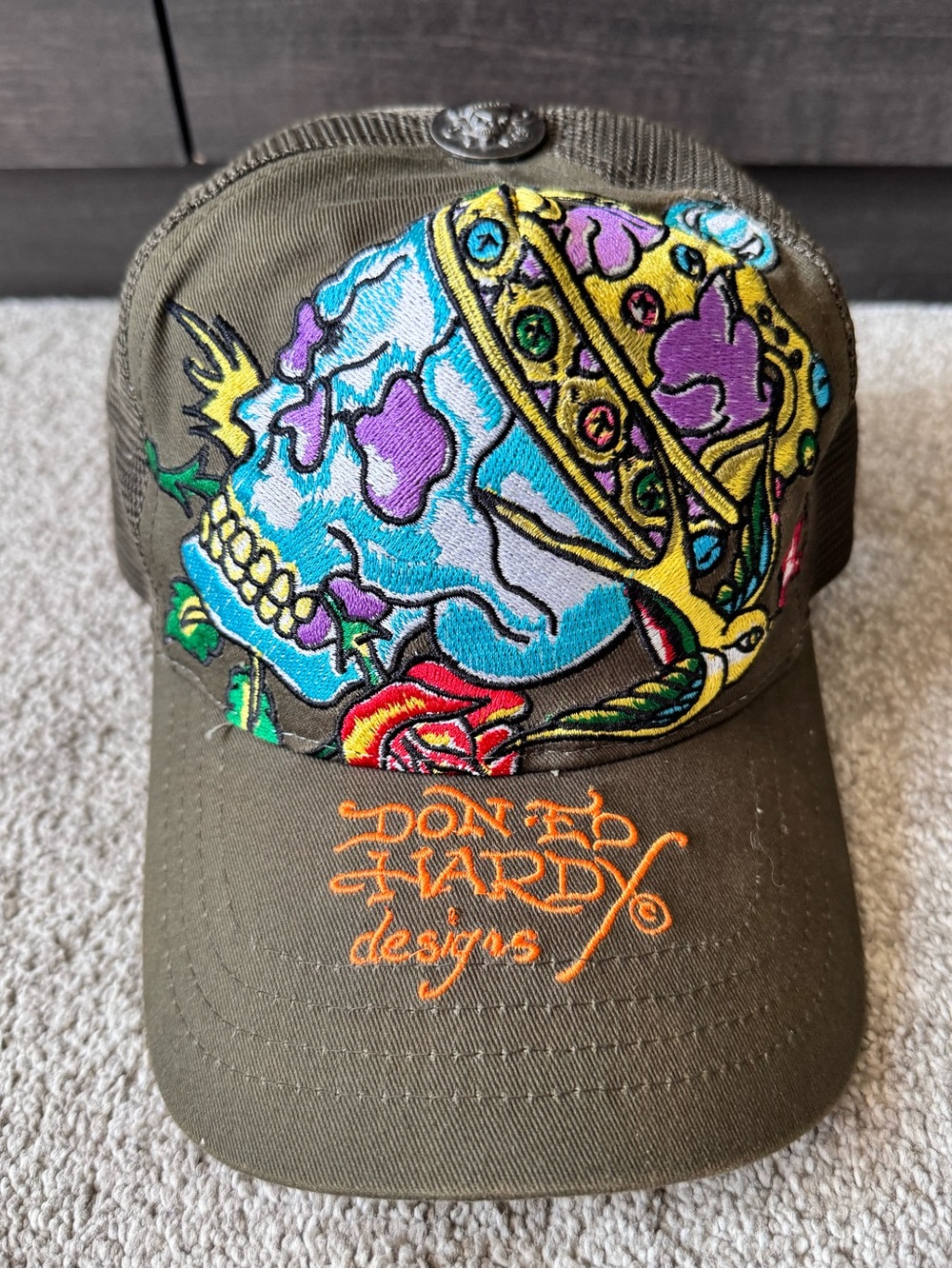 Vintage Y2K Ed Hardy Mesh SnapBack Trucker Hat Like New Skull Olive Green
